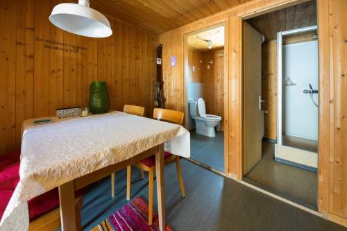 Hotel G�stehaus Alpina In Fanas