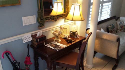 Bed & Breakfast Windemere Inn By The Sea