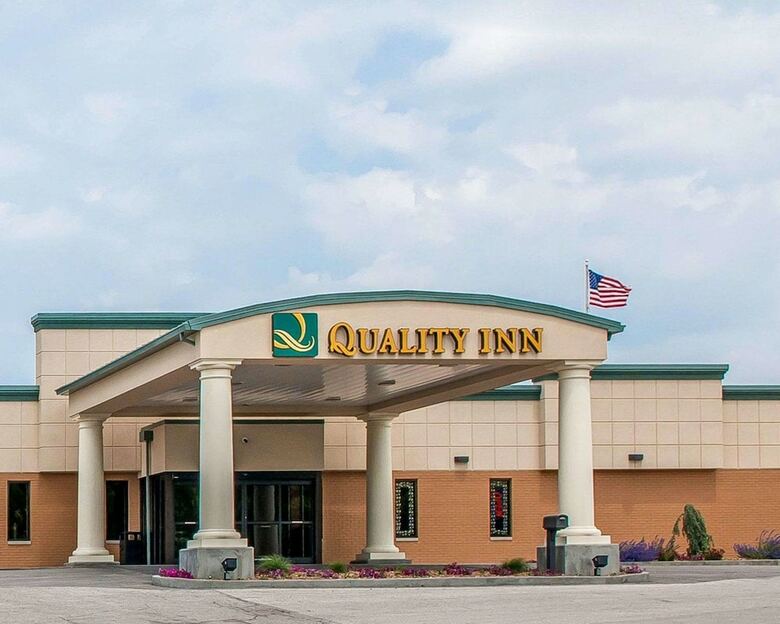 Hotel Quality Inn Huntingburg
