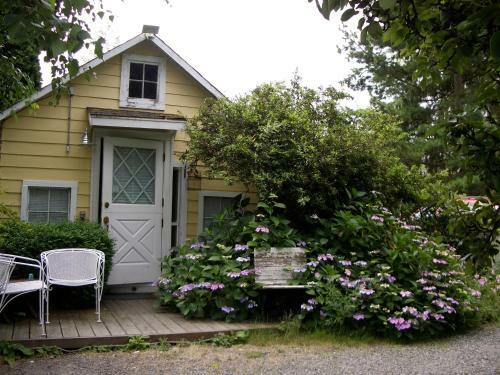 Bed & Breakfast Country Cottage Of Langley