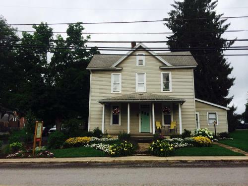 Hostal Homestead Inn Guest House