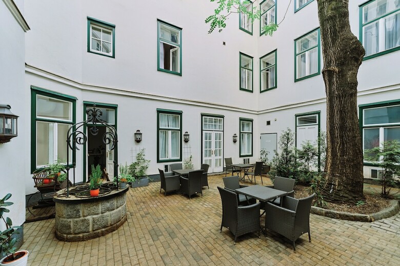 Hotel Westbahn