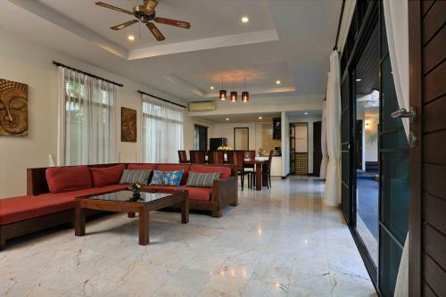 Villa Awhero By Tropiclook