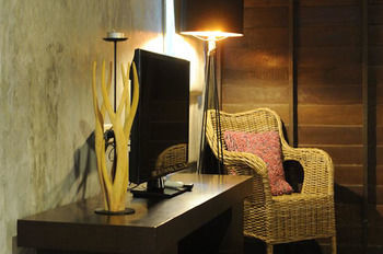 Hotel Baan Suan Ramita Resort