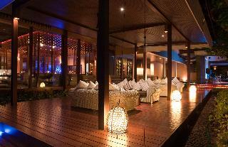 Hotel Wanakarn Beach Resort & Spa