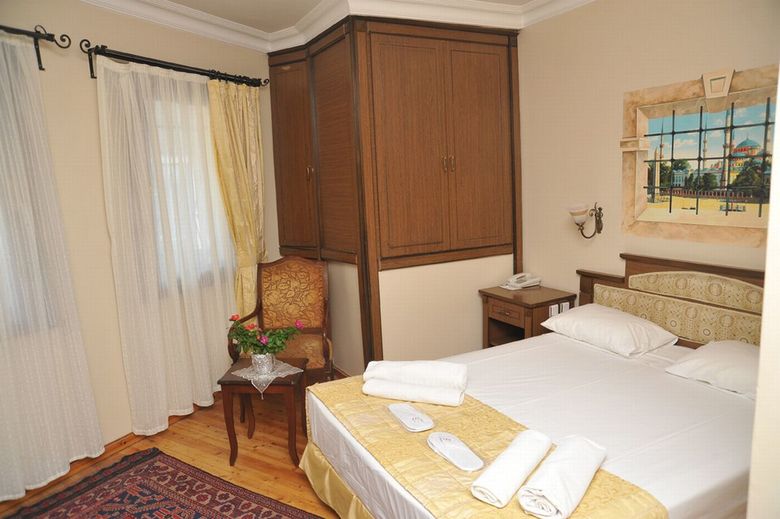 Artefes Hotel