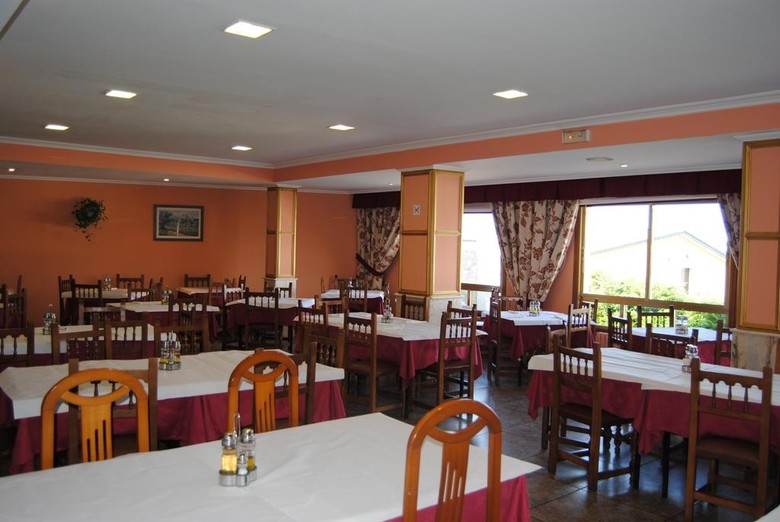 Hotel Riveiro II