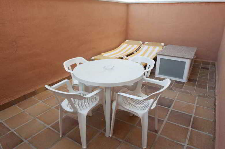 Aparthotel Lloyds Beach Club