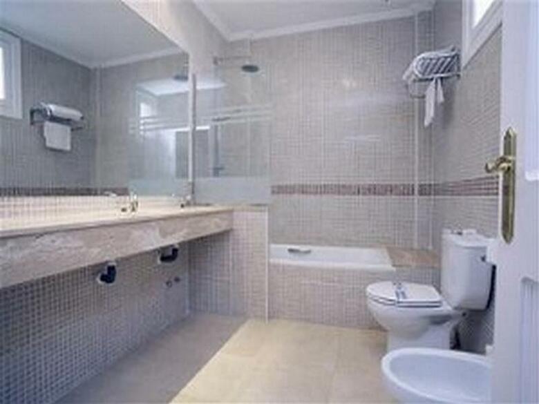 Aparthotel Lloyds Beach Club