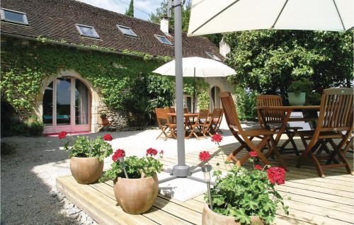 Holiday Home Les Farges O-592