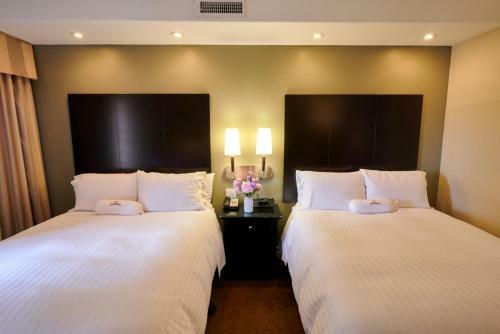 La Bellasera Hotel & Suites