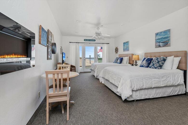 Hotel Beach House Inn & Suites