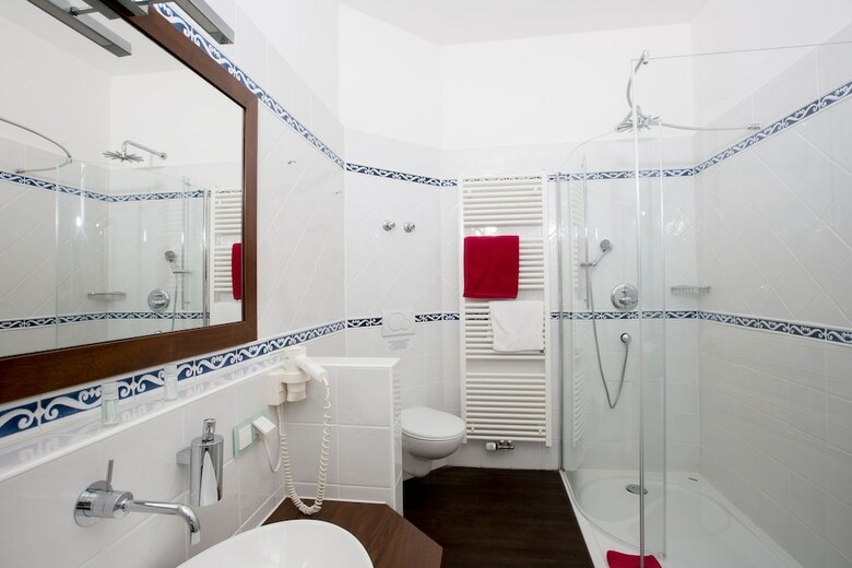 Hotel Les Tourelles
