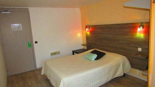 Aix Hotel