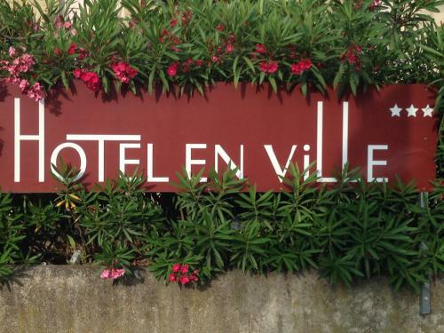 Hotel En Ville