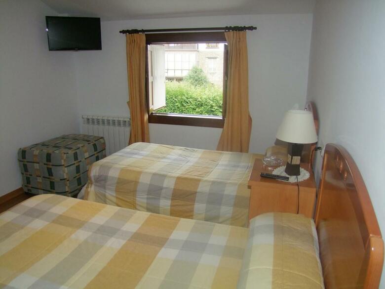 Hostal Pension Gades
