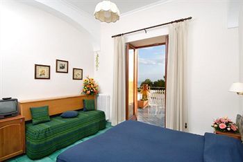 Hotel La Bussola