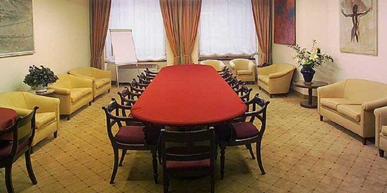 Hotel Bristol