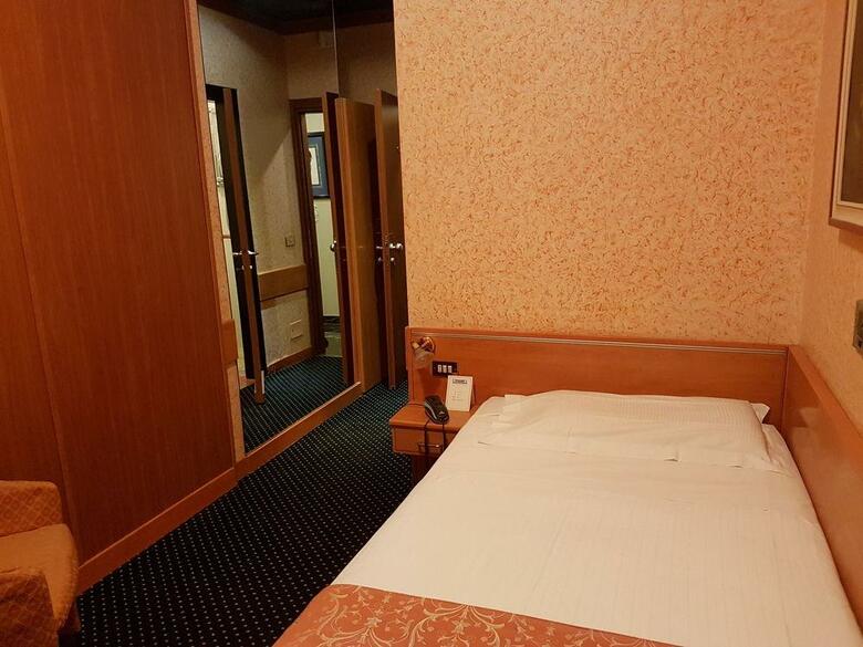 Hotel Mentana
