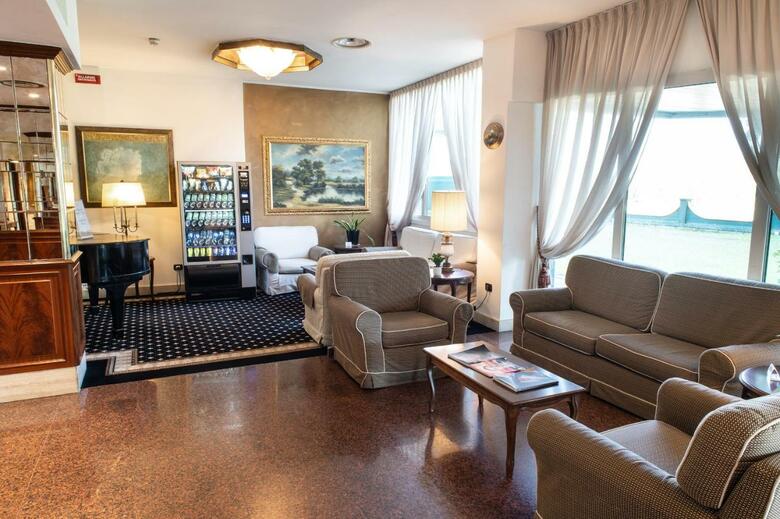 Hotel Alga