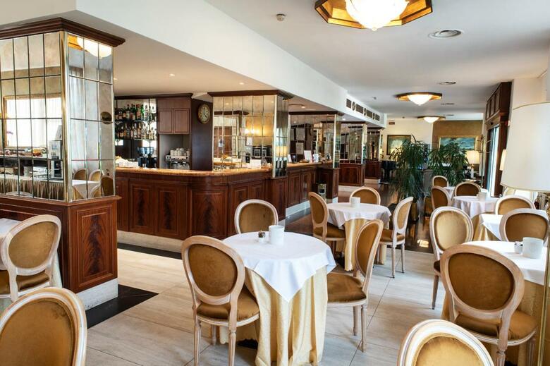 Hotel Alga