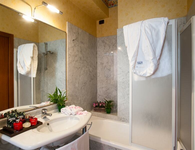 Hotel Lombardia
