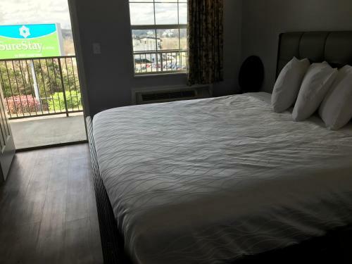 Motel Country Inn & Suites