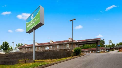 Motel Country Inn & Suites