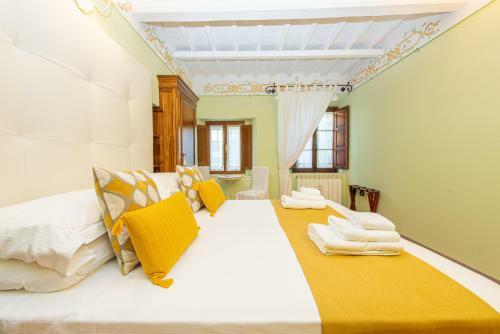 Hostal Camere & Apartments Nell'antico Borgo