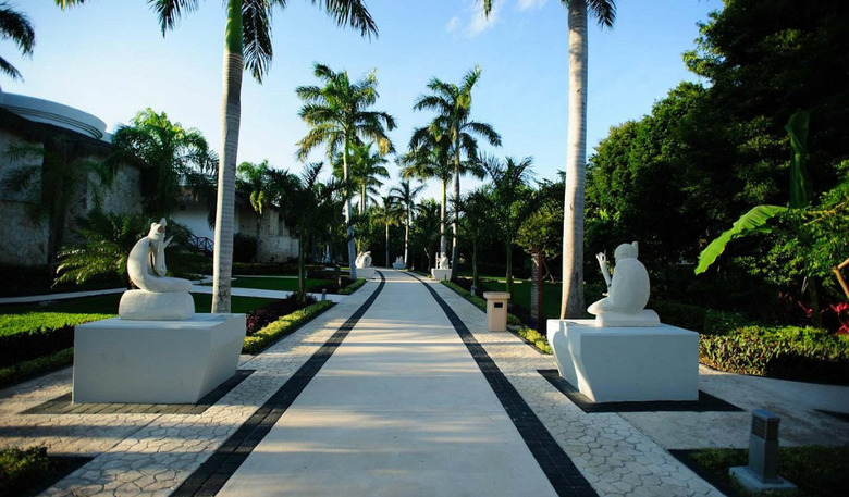 Hotel Grand Riviera Princess