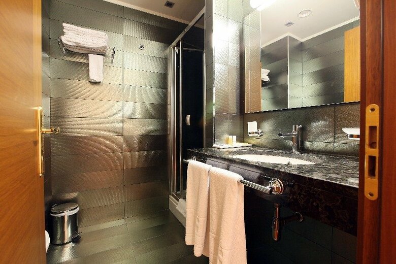 Hotel Tirana International