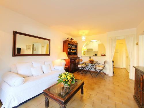 Apartment Res Les Eucalyptus III Juan Les Pins