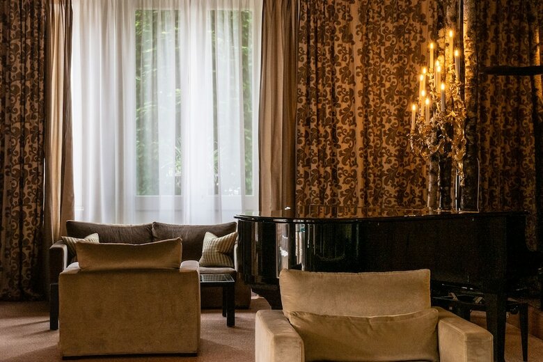 Hotel Grand H�tel Du Lion D'or