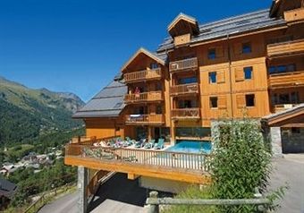 Aparthotel Odalys Hameau Et Chalets De La Vallee D'or