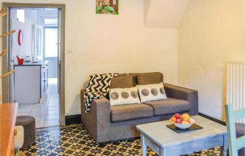 Holiday Home Auxi Le Ch�teau Rue de L'ermitage