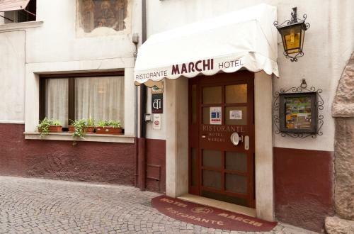 Hostal Hotel Marchi