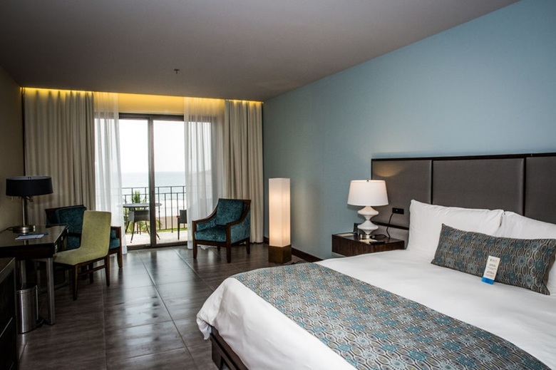 Hotel Croc's Casino Resort