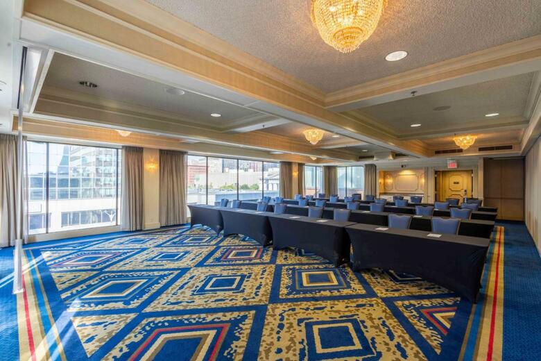 Hotel Drury Plaza St. Louis At The Arch