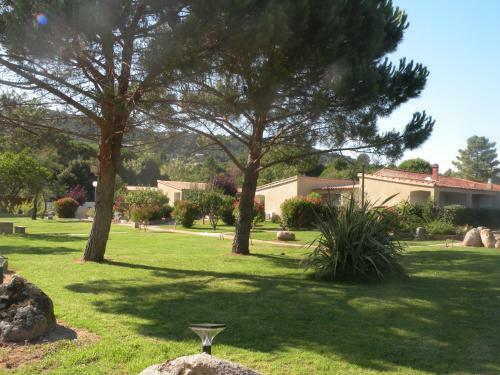 Hostal Les Jardins De Santa Giulia