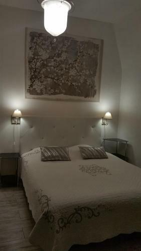 Bed & Breakfast Chambres D'h�tes - La Villa de La Paix