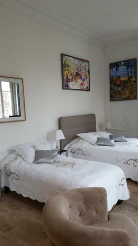 Bed & Breakfast Chambres D'h�tes - La Villa de La Paix
