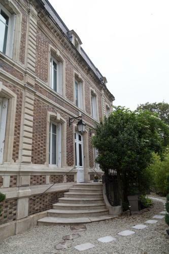 Bed & Breakfast Chambres D'h�tes - La Villa de La Paix