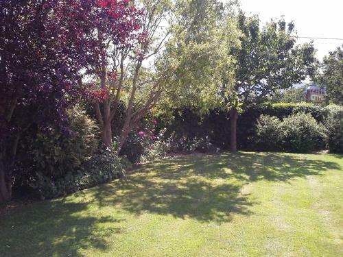 Bed & Breakfast Chambres D'h�tes Au Temps Des Cerises