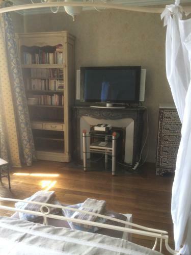 Bed & Breakfast Maison Du Th��tre Saint Bonnet