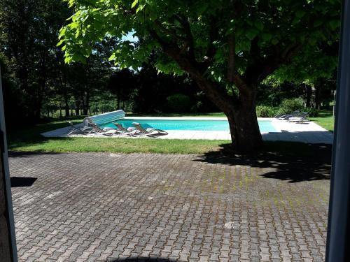 Bed & Breakfast L'echauguette Isserpent