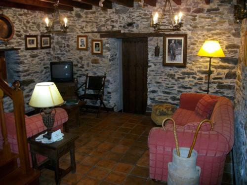 Agroturismo Casa de Aldea Rural Los Glayus