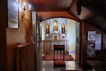 Hotel Castillo El Collado