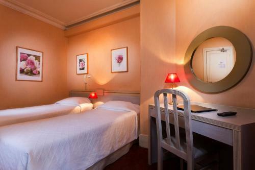 Hotel H�tel Donjon Vincennes