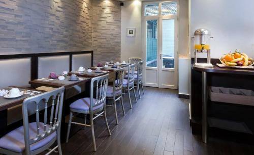 Hotel H�tel Donjon Vincennes