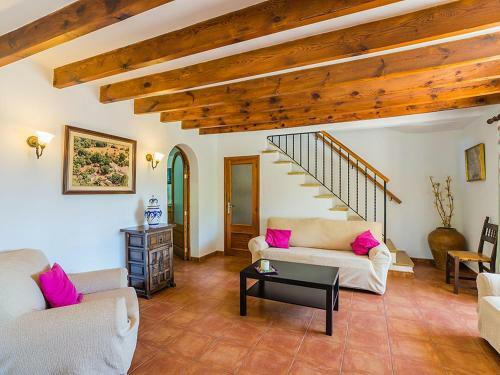 Villa Cuxach D�en Joan